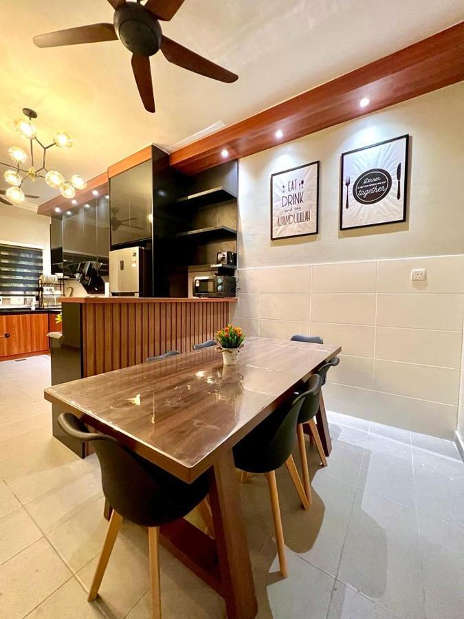 Serindu Cozy Mslim Homestay With Private Pool And Bbq